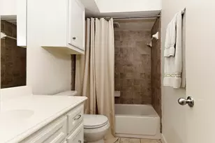 650 Westcross St, Houston, TX 77018 - Photo 9