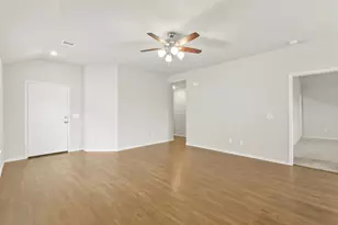 363 Cumberland Forest Dr, Magnolia, TX 77354 - Photo 5