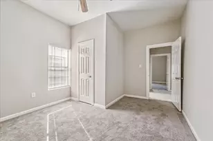 5316 Bell St, Houston, TX 77023 - Photo 3