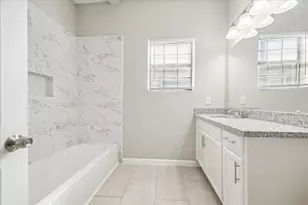 5316 Bell St, Houston, TX 77023 - Photo 9