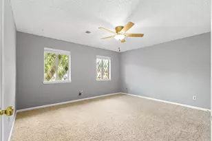 15715 Brookvilla Dr, Houston, TX 77059 - Photo 25