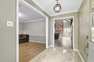 15715 Brookvilla Dr, Houston, TX 77059 - Photo 7