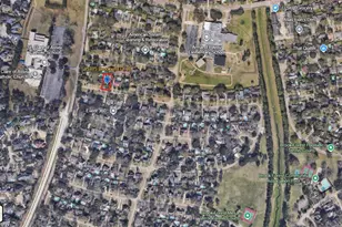 15715 Brookvilla Dr, Houston, TX 77059 - Photo 41