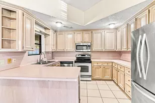 4422 Egret Dr, Seabrook, TX 77586 - Photo 5