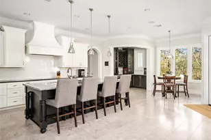 64 S Parkgate Cir, The Woodlands, TX 77381 - Photo 21