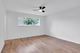 12734 Westella Dr, Houston, TX 77077 - Photo 19