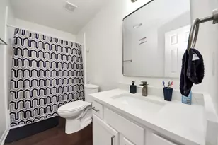 915 Hinsdale, Magnolia, TX 77354 - Photo 31