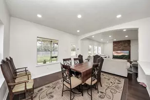 915 Hinsdale, Magnolia, TX 77354 - Photo 13