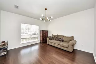 915 Hinsdale, Magnolia, TX 77354 - Photo 9