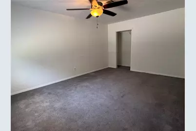 935 Creager Street, Houston, TX 77034 - Photo 5