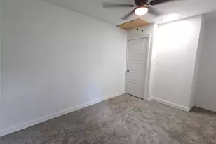 9010 Linda Vista Rd, Houston, TX 77078 - Photo 7