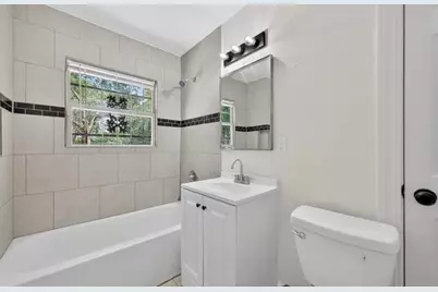 7023 Crestmont Street, Houston, TX 77033 - Photo 19