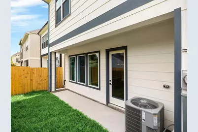 6712 Parker Oaks Lane, Houston, TX 77076 - Photo 39