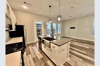 6712 Parker Oaks Lane, Houston, TX 77076 - Photo 3