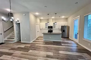 6712 Parker Oaks Ln, Houston, TX 77076 - Photo 1