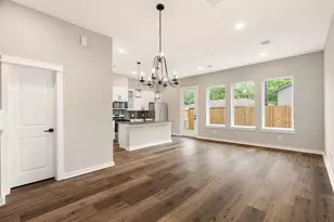 6712 Parker Oaks Ln, Houston, TX 77076 - Photo 15
