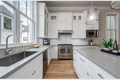 6113 Nicholas Grove Place, Houston, TX 77055 - Photo 15