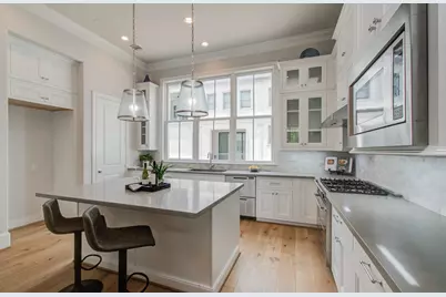 6113 Nicholas Grove Place, Houston, TX 77055 - Photo 13