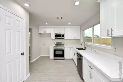 7703 Westbank Avenue, Houston, TX 77064 - Photo 11