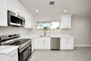 7703 Westbank Ave, Houston, TX 77064 - Photo 9