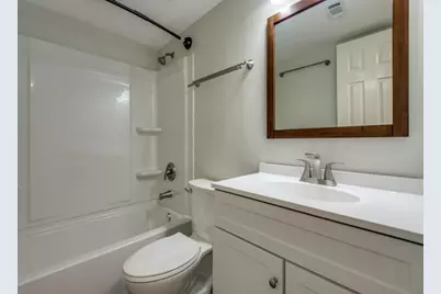 1013 Gunnison Street, Sealy, TX 77474 - Photo 7