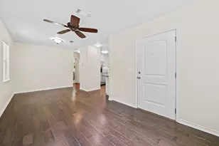 105 Parklane Dr, Livingston, TX 77351 - Photo 7