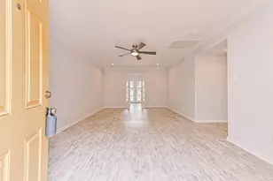 424 15th St, Galveston, TX 77550 - Photo 5