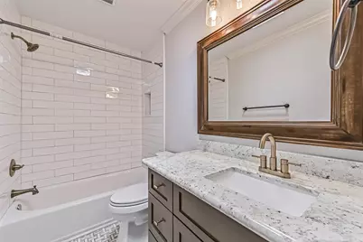 424 15th Street #113, Galveston, TX 77550 - Photo 27