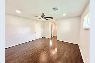 22 Champions Colony W, Houston, TX 77069 - Photo 11