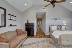 4410 Dickson St, Houston, TX 77007 - Photo 9