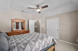 4506 Waverly Canyon Ln, League City, TX 77573 - Photo 31