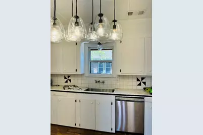 702 Caplin Street, Houston, TX 77022 - Photo 9