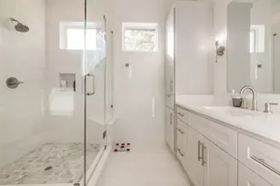 907 W 43rd St, Houston, TX 77018 - Photo 25