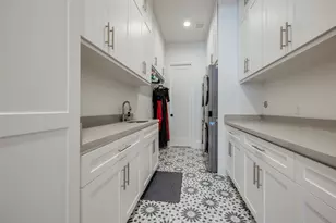 907 W 43rd St, Houston, TX 77018 - Photo 23