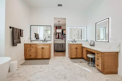 907 W 43rd Street, Houston, TX 77018 - Photo 19