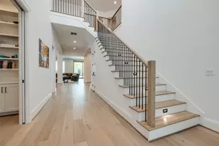 907 W 43rd St, Houston, TX 77018 - Photo 15
