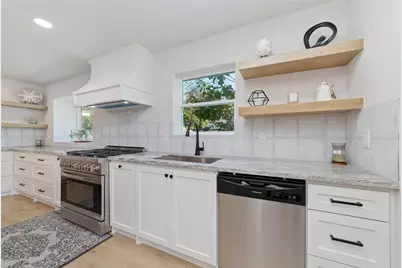 9902 Hornpipe Lane, Houston, TX 77080 - Photo 9