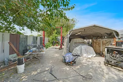 10022 E Hardy Road, Houston, TX 77093 - Photo 11