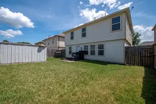 11027 E Fall Fern Cir, Houston, TX 77044 - Photo 29