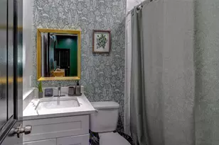 9816 Masterson St, Houston, TX 77029 - Photo 17