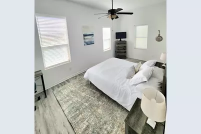 4123 Avenue M 1/2, Galveston, TX 77550 - Photo 13