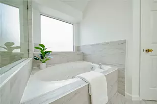 11115 Seminole Spring Ln, Houston, TX 77089 - Photo 27