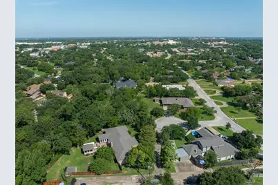 1602 Brook Hollow Drive, Bryan, TX 77802 - Photo 25