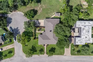 1602 Brook Hollow Dr, Bryan, TX 77802 - Photo 35