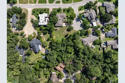 1602 Brook Hollow Drive, Bryan, TX 77802 - Photo 37