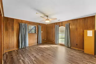 1602 Brook Hollow Dr, Bryan, TX 77802 - Photo 27