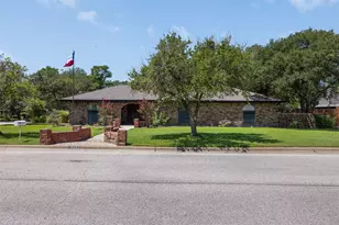 1602 Brook Hollow Dr, Bryan, TX 77802 - Photo 19