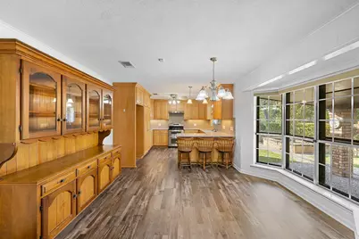 1602 Brook Hollow Drive, Bryan, TX 77802 - Photo 5