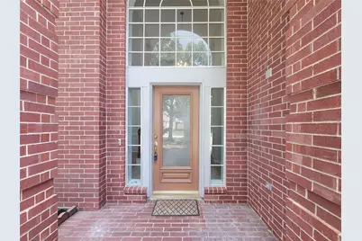9410 Barretts Glen Court, Houston, TX 77065 - Photo 3