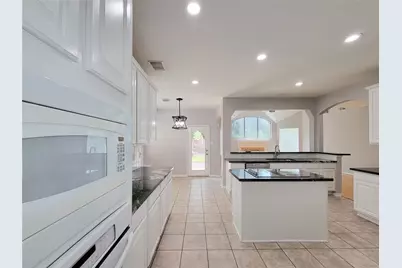 9410 Barretts Glen Court, Houston, TX 77065 - Photo 7